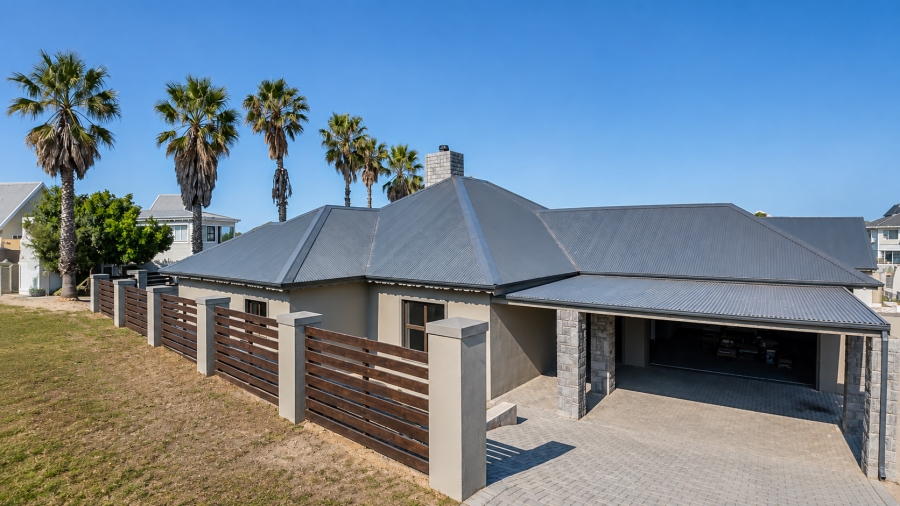 3 Bedroom Property for Sale in Marina Martinique Eastern Cape